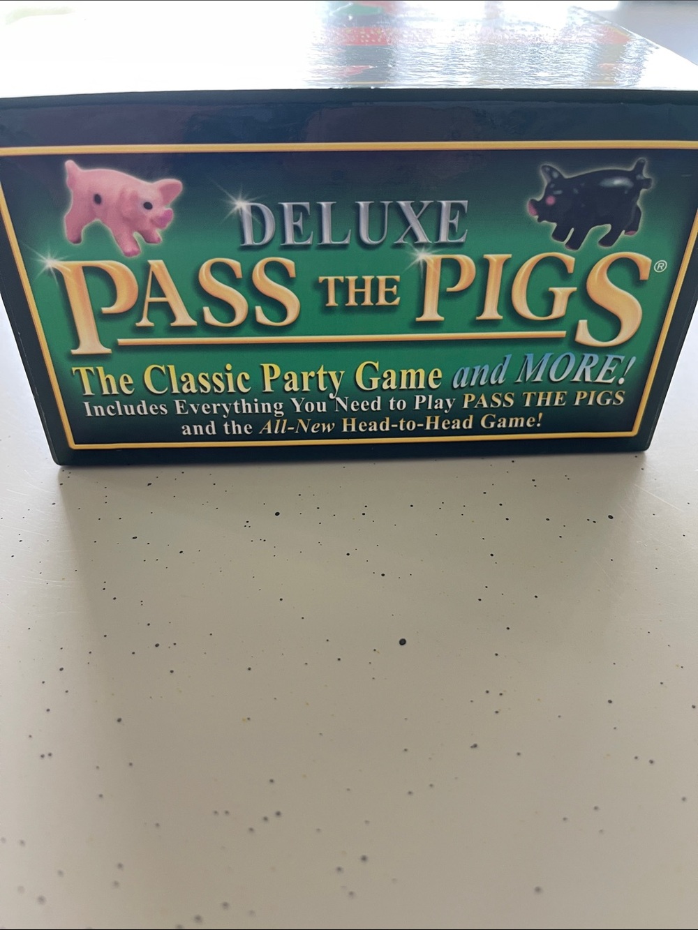 Winning Moves Deluxe Pass the Pigs Party Game - Green - Picture 4 of 7